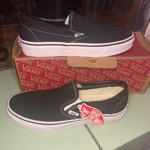 Black Slip-On Vans
